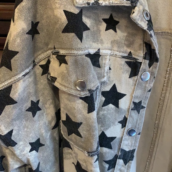 Stars Jacket - Picture 3 of 5
